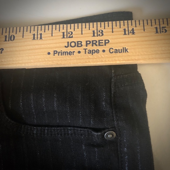 NWOT Ann Taylor Pin Striped Black Jeans - Picture 5 of 11